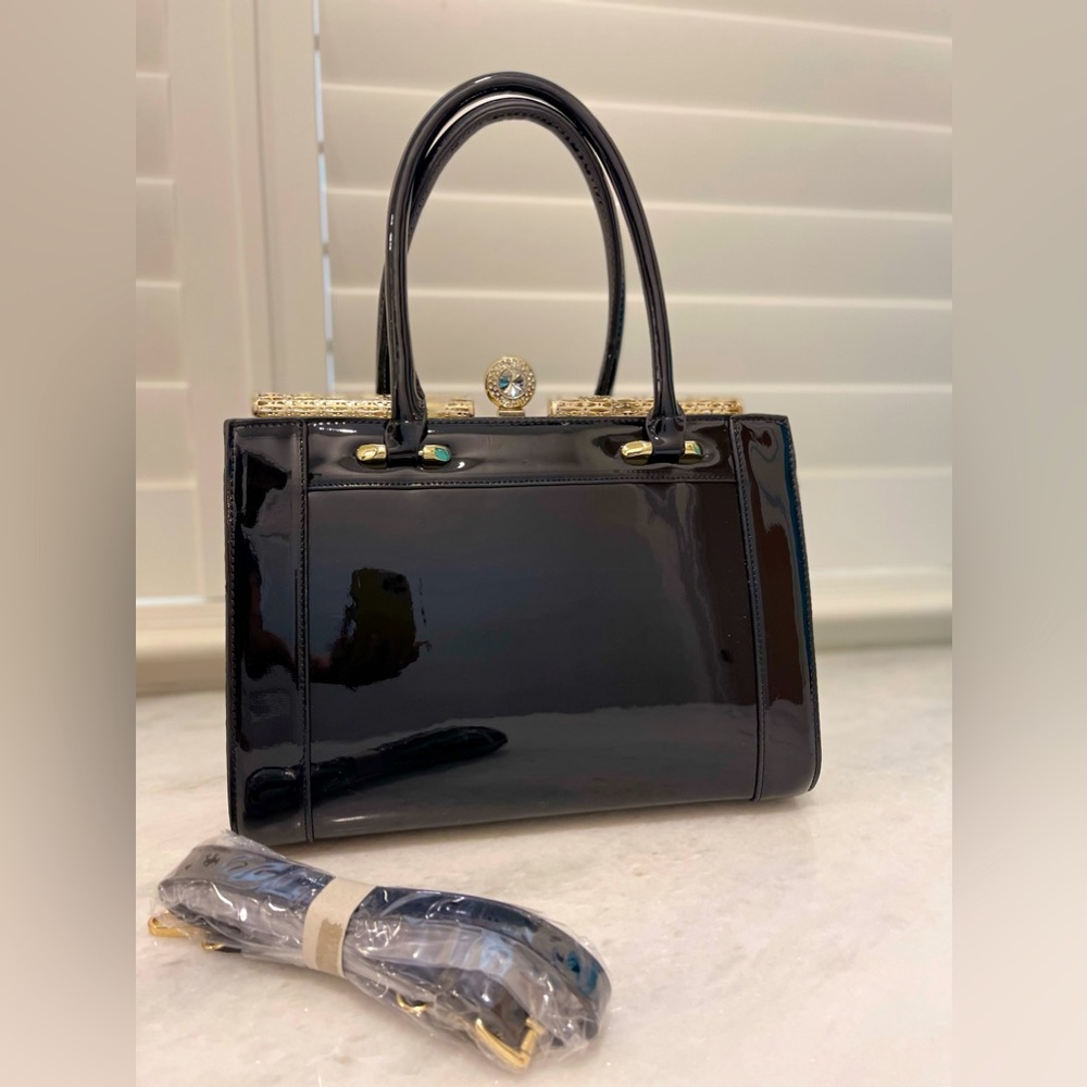 EUC Women’s Frame Satchel